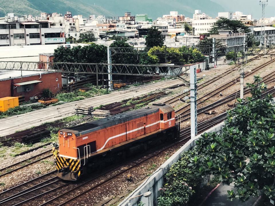 Railway Hualien Hostel Esterno foto